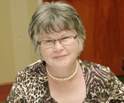 Carol Bremner